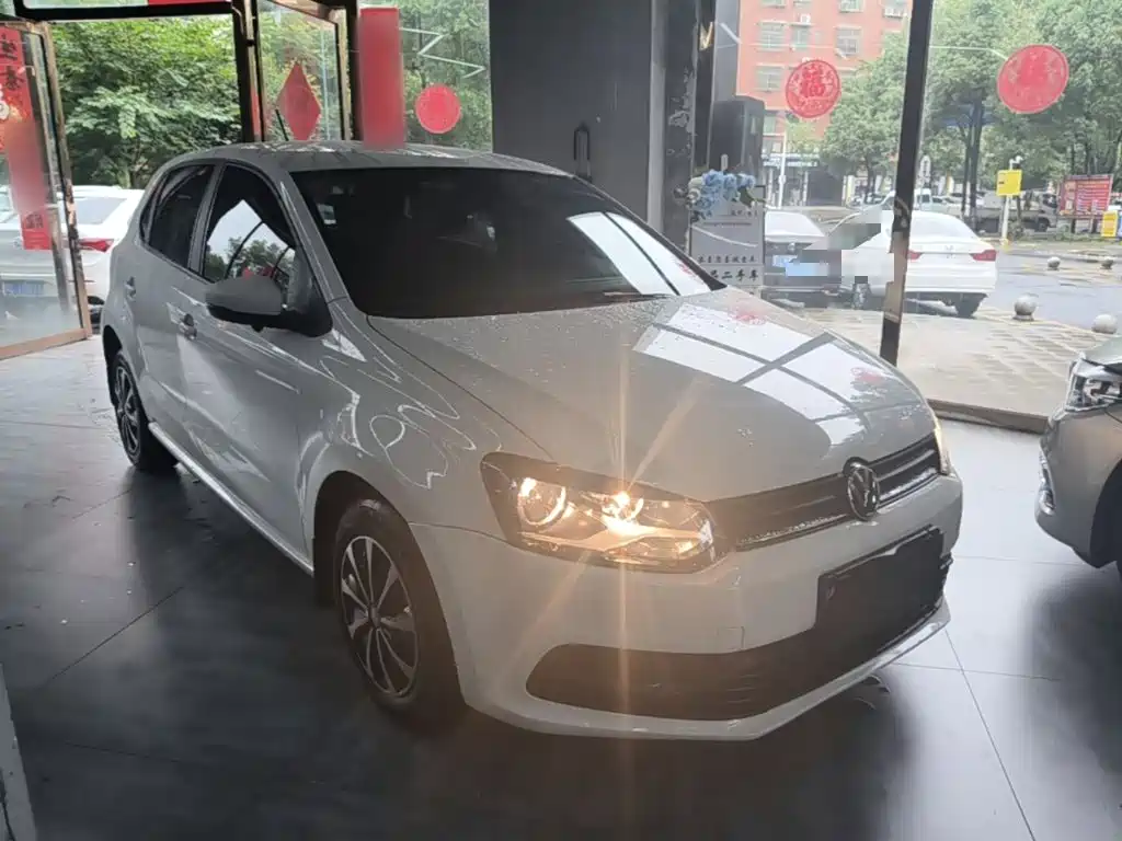 Polo 1.4 L Auto Style