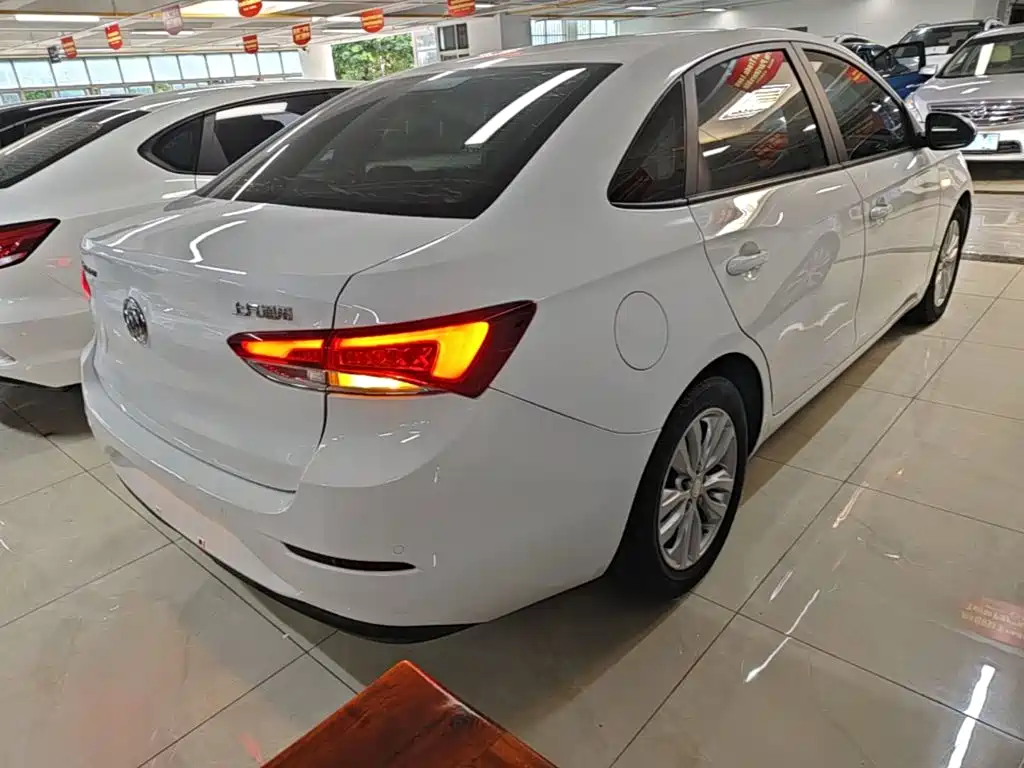 Excelle GT Facelift Exemplary 1.5 L Auto Elite