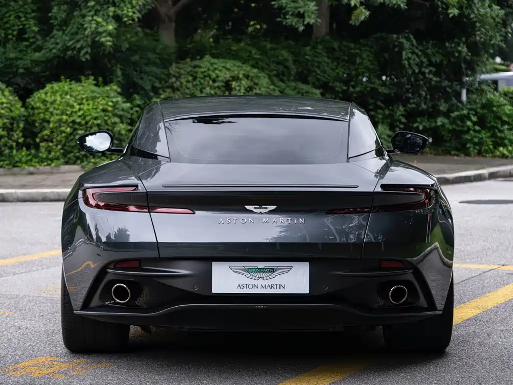 Aston Martin DB11 4.0 T V8 Coupe