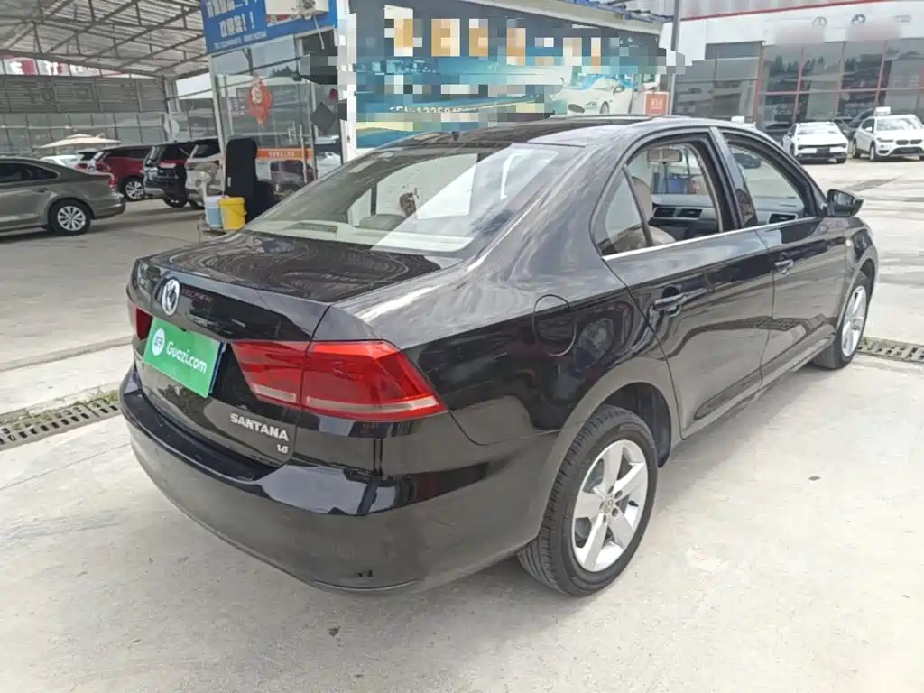 Santana 1.6 L Auto Comfort