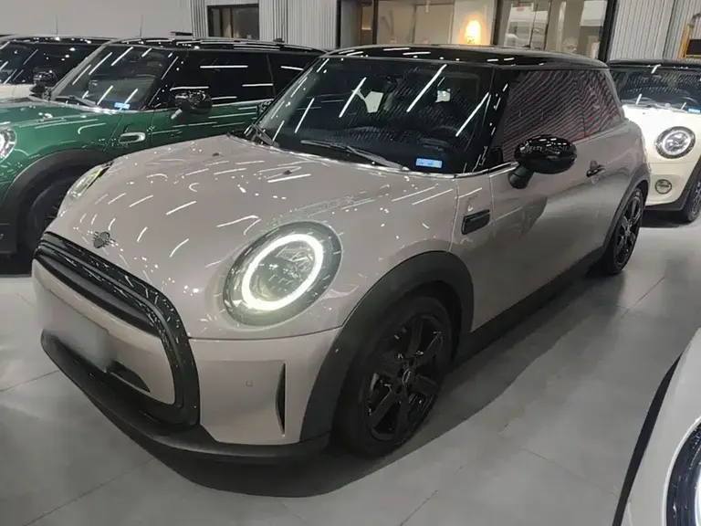 MINI Facelift 1.5 T COOPER Artist