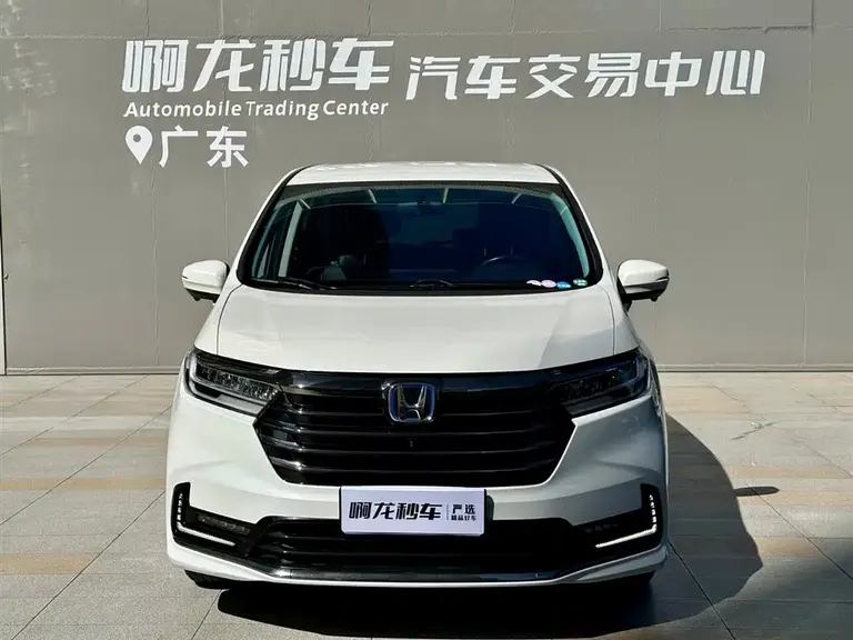 Honda Odyssey 2.0 L e:HEV Sharp· Joy