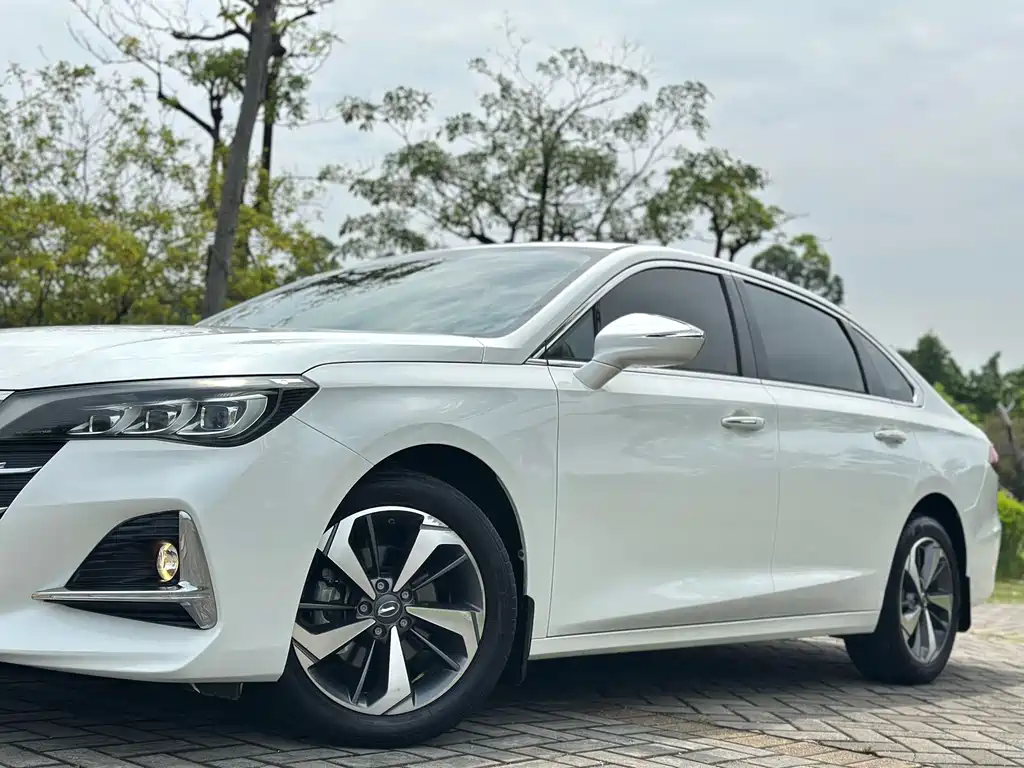 Trumpchi GA6 270 T Auto Premium