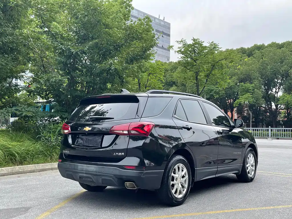 Equinox 探界者 2022款 535 T 领界版