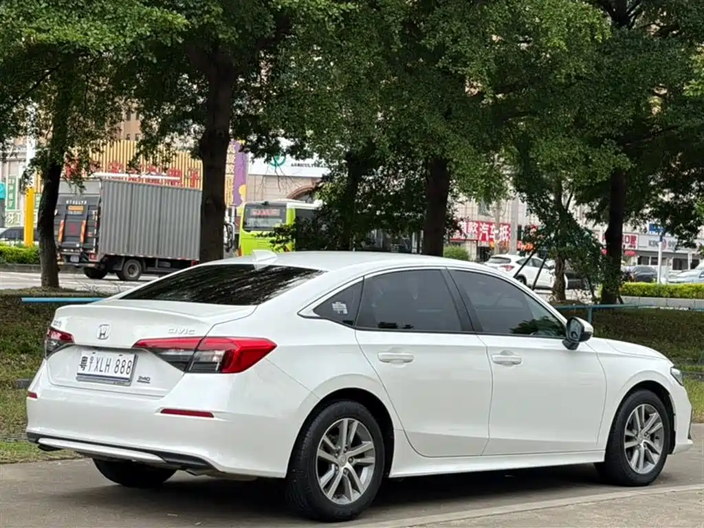 Civic 240 TURBO CVT Power Motion ·C VIP Guest Special Edition