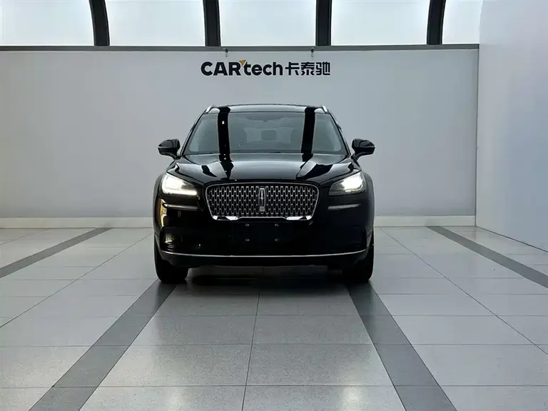 Lincoln Corsair Facelift 2.0 T 2 WD Premium