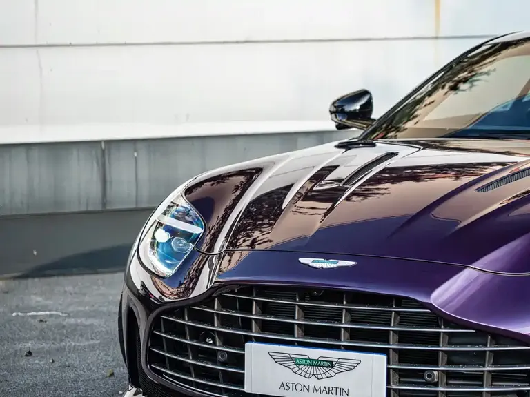 Aston Martin DB12 4.0 T V8 Coupe