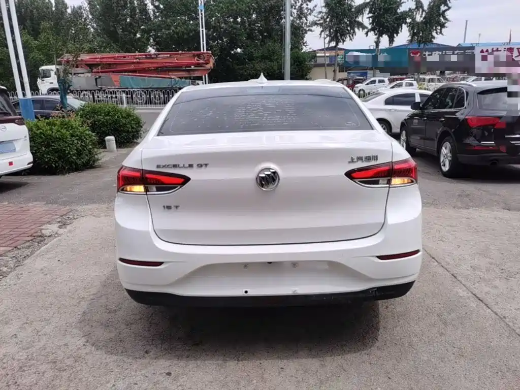 Excelle GT 15 T DCT Connected Elite CN-V