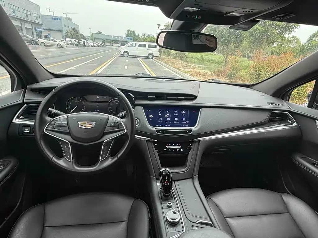 Cadillac XT5 28 T Luxury