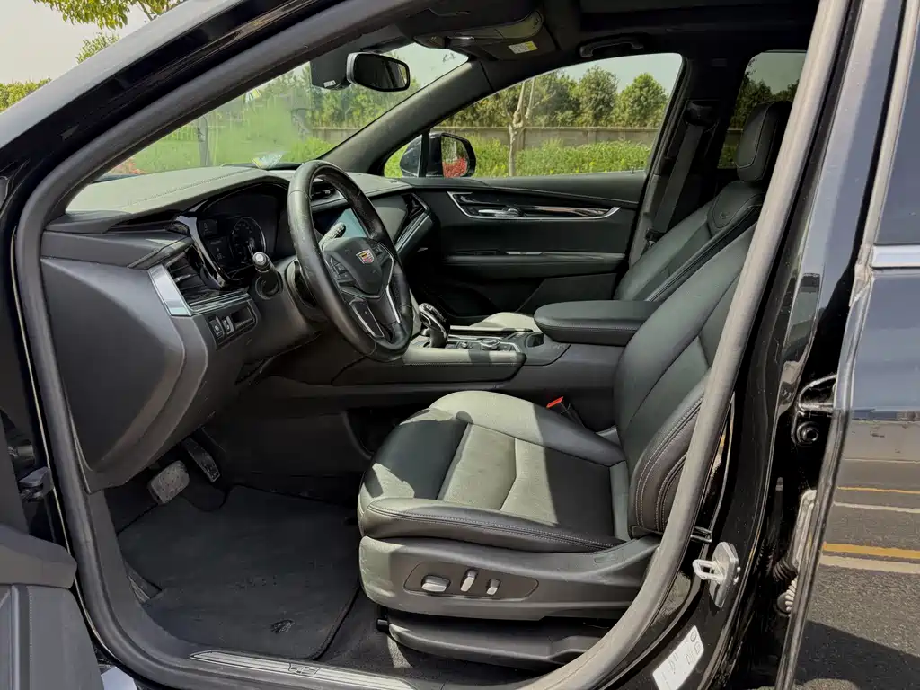 Cadillac XT5 28 T Luxury