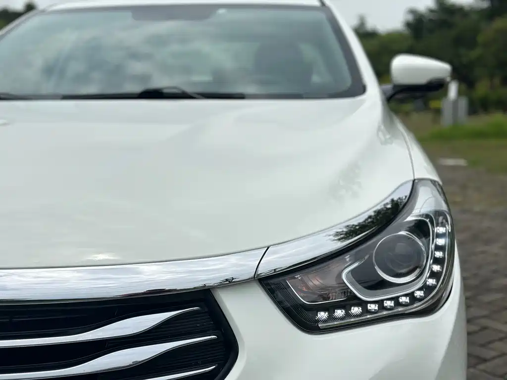 Trumpchi GA6 235 T DCT Elite
