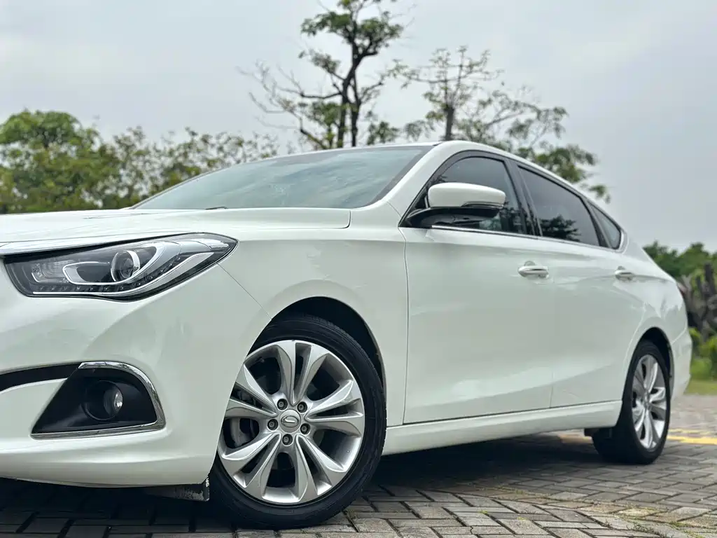 Trumpchi GA6 235 T DCT Elite