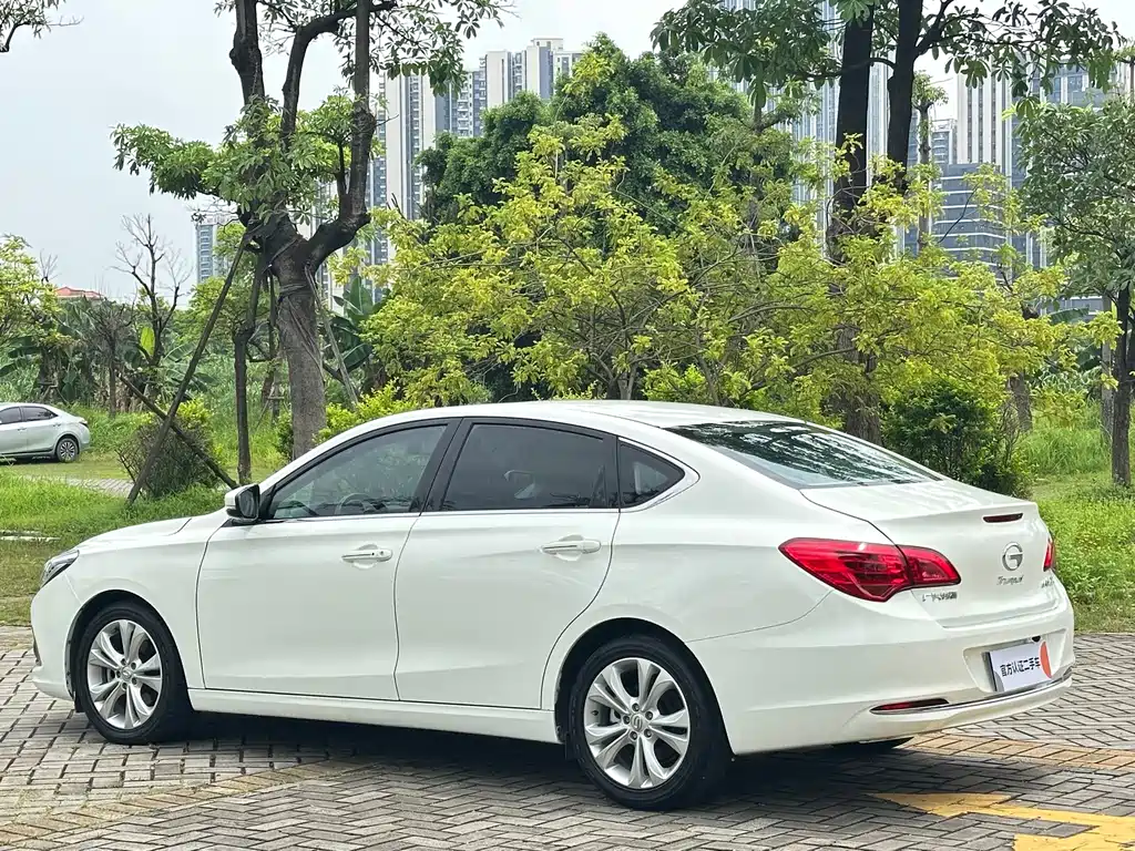 Trumpchi GA6 235 T DCT Elite