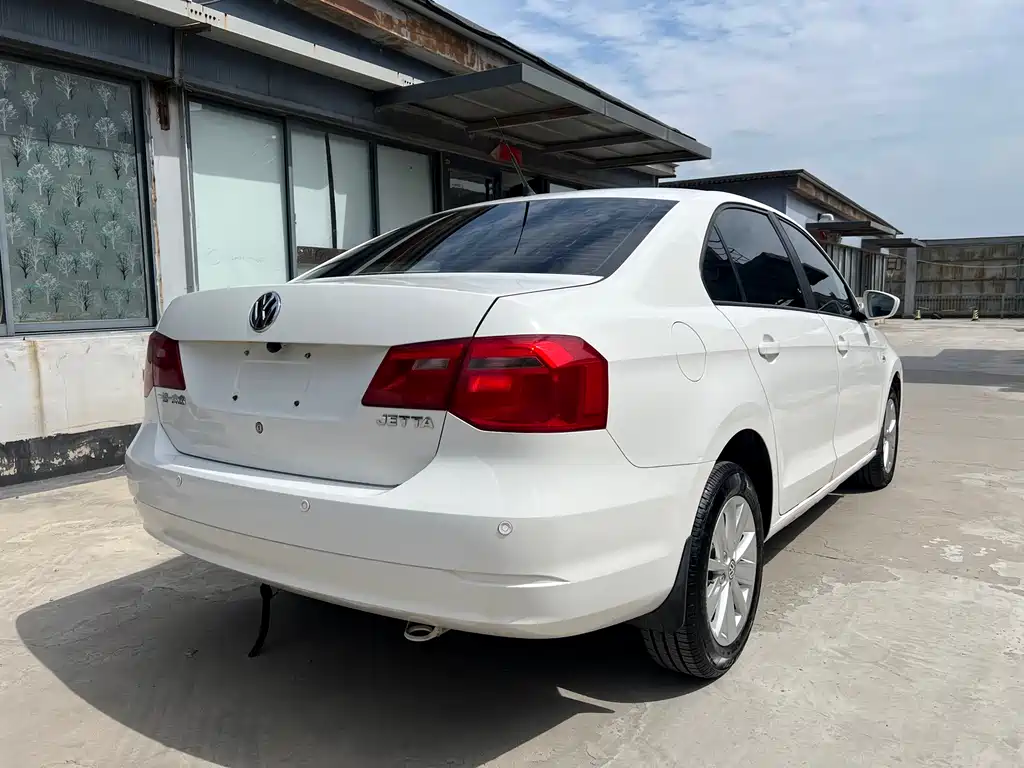 Jetta 1.6 L Auto Comfort