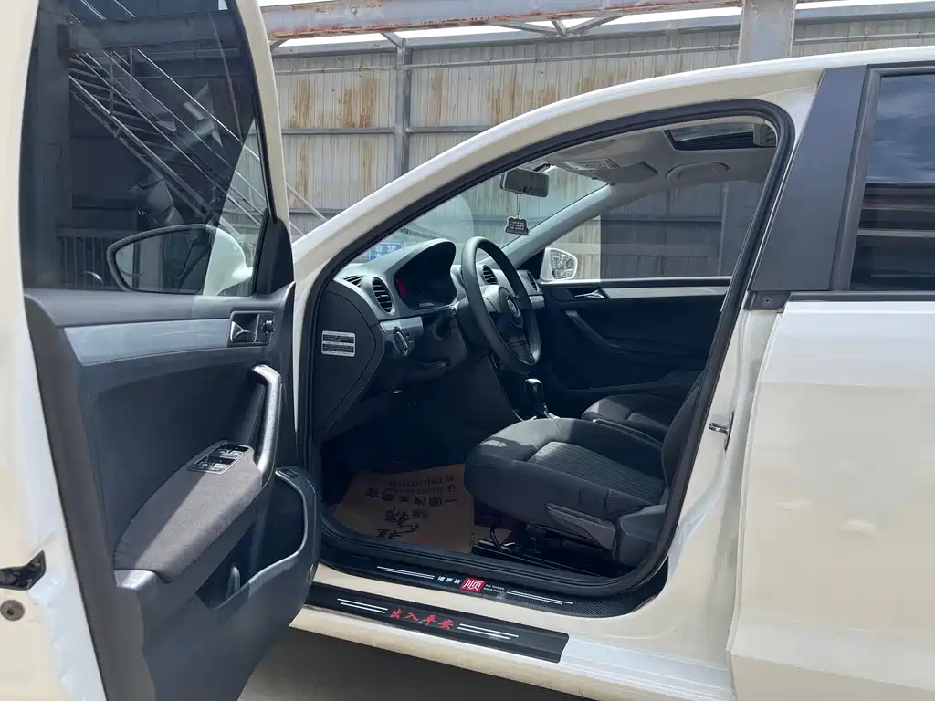 Jetta 1.6 L Auto Comfort