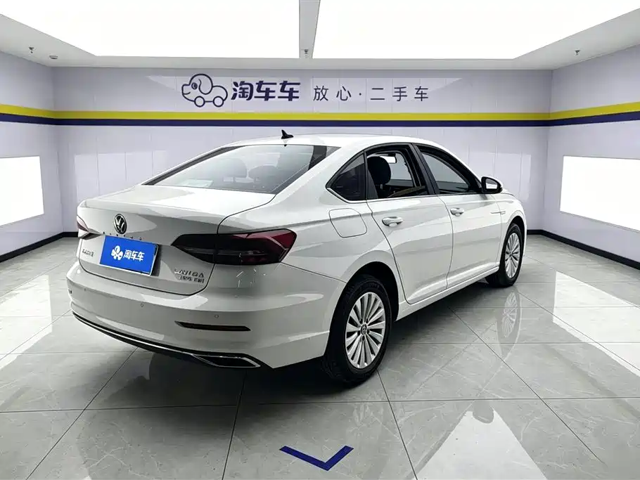 Lavida 280 TSI DSG Comfort