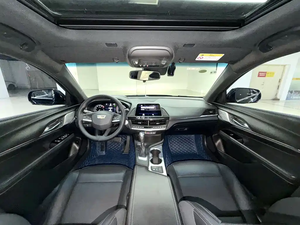 Cadillac CT4 28 T Luxury