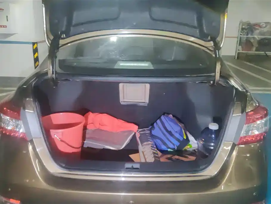 Sylphy 1.6 XL CVT Luxury