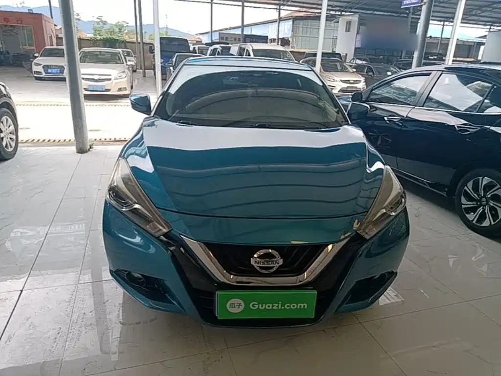 Lannia 1.6 L CVT Cool