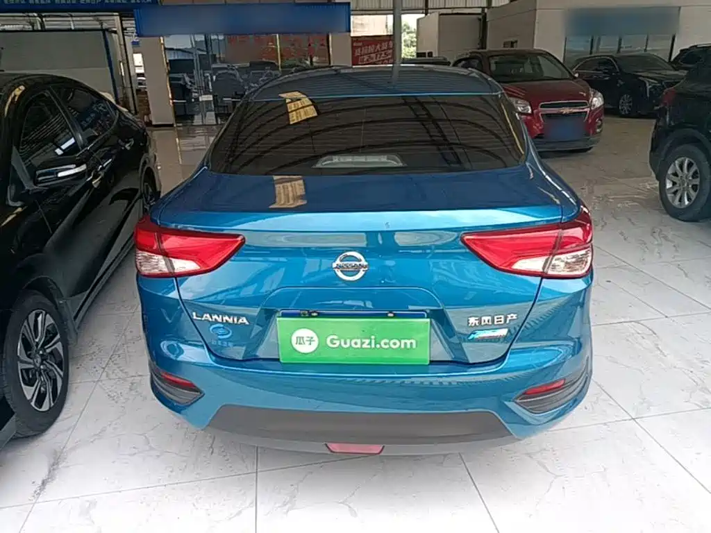 Lannia 1.6 L CVT Cool