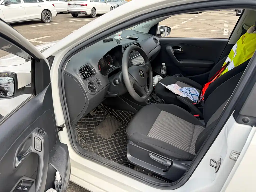 Polo 1.5 L Auto Safe Drive