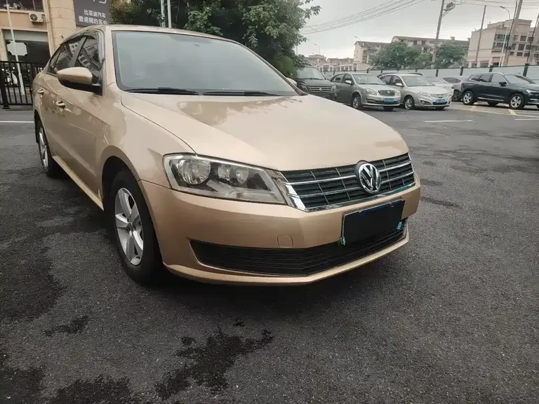 Volkswagen Lavida Facelift Classic 1.6 L Auto Style