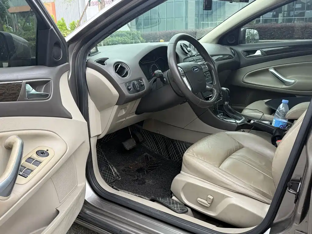 Mondeo (Zhisheng) 2.3 L Luxury