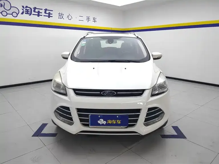 Ford Kuga 1.5 L GTDi 2 WD Style