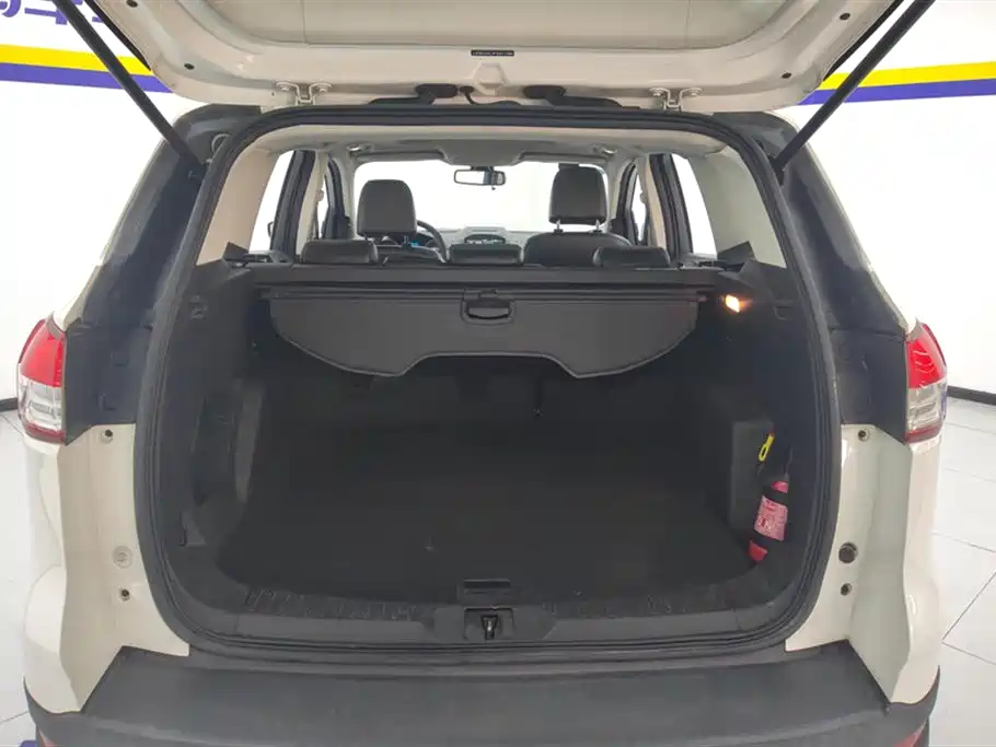 Kuga 1.5 L GTDi 2 WD Style