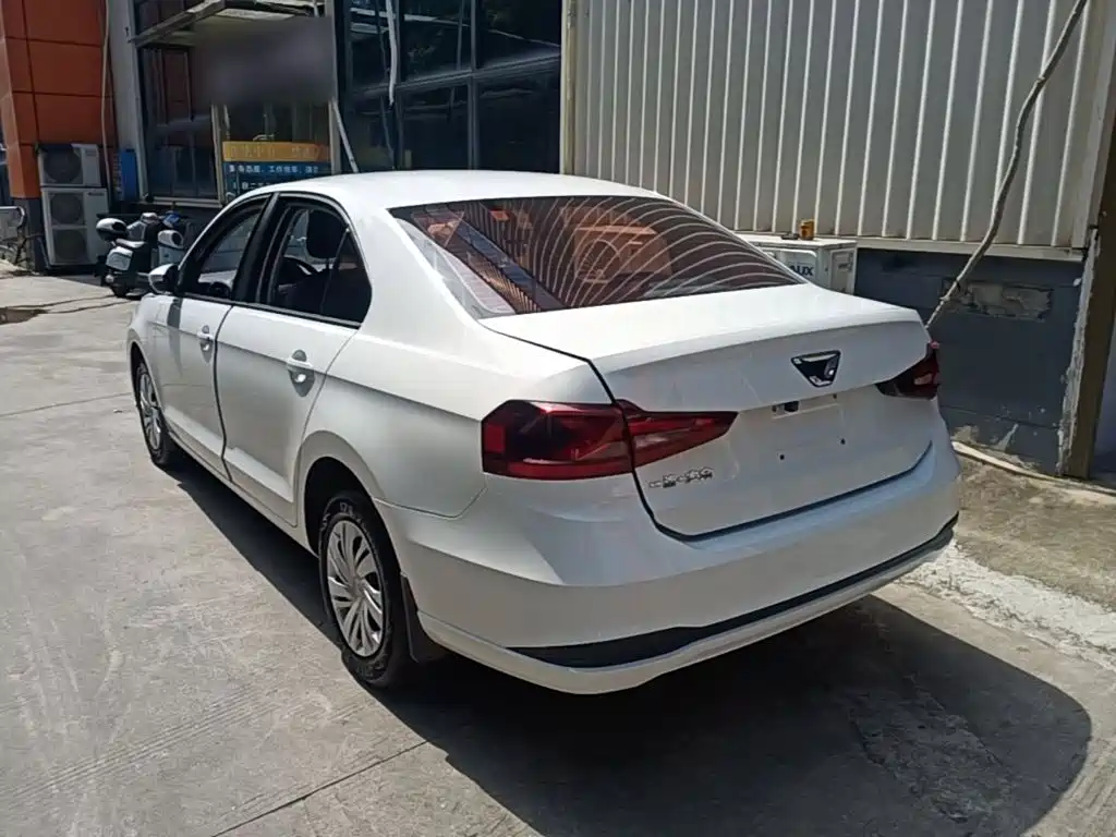 Jetta VA3 1.5 L Auto Upward