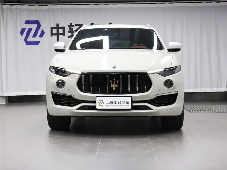 Maserati Levante 2.0 T GT Sharp Edge