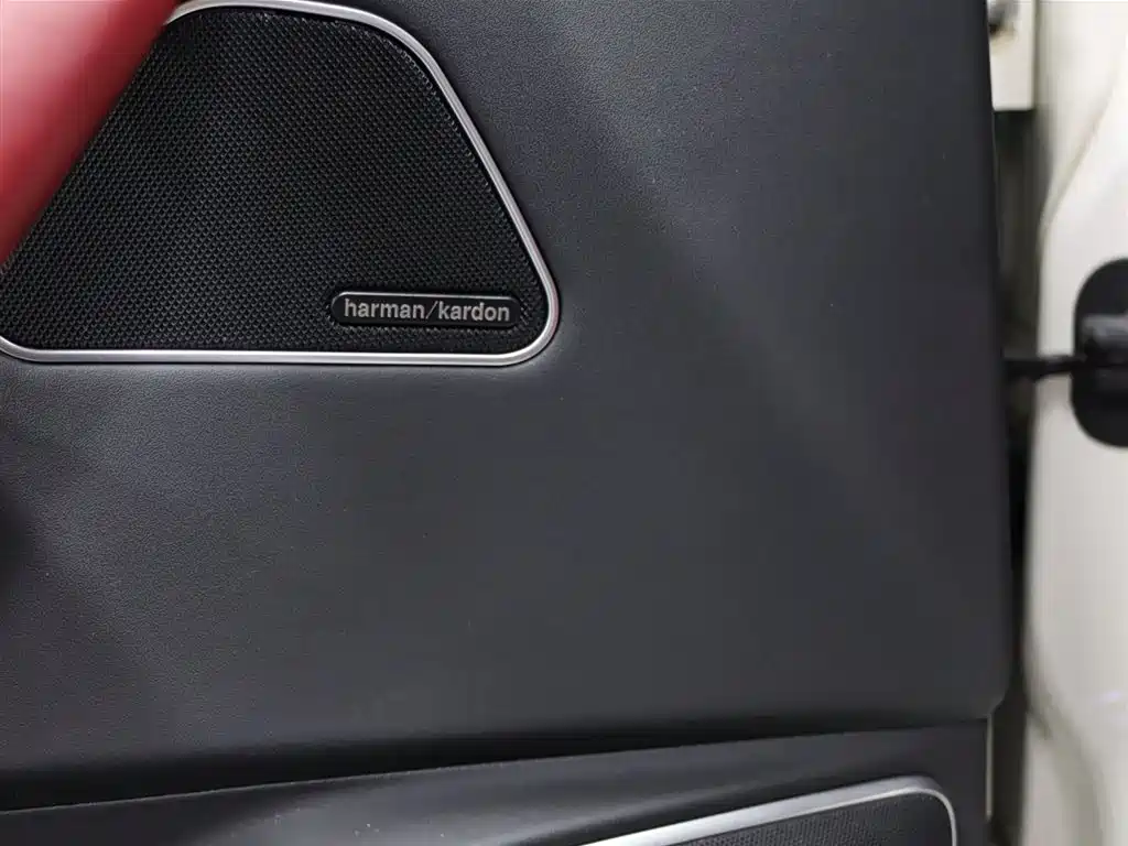 Levante 2.0 T GT Sharp Edge
