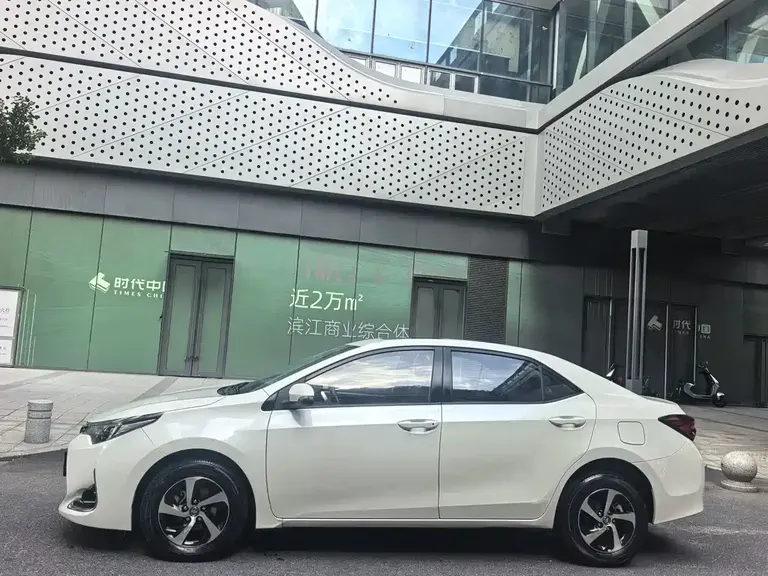 Toyota Levin Facelift 185 T CVT Elite CN-V