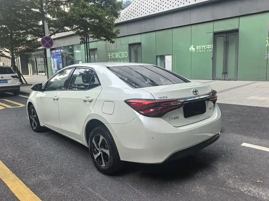 Levin Facelift 185 T CVT Elite CN-V
