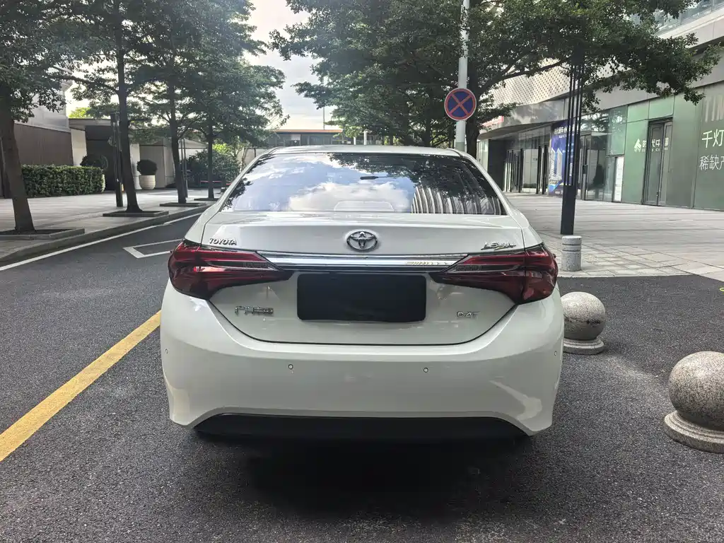 Levin Facelift 185 T CVT Elite CN-V