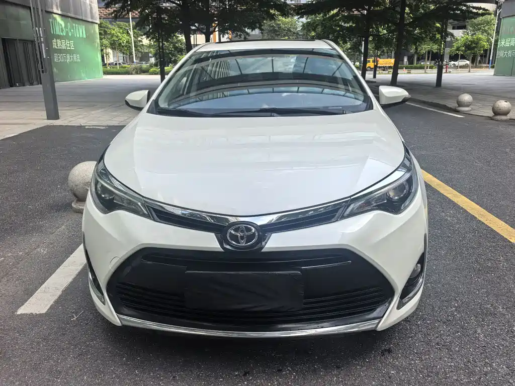 Levin Facelift 185 T CVT Elite CN-V
