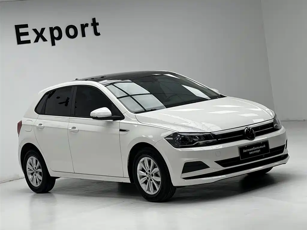 Polo Plus 1.5 L Auto Colorful Tech