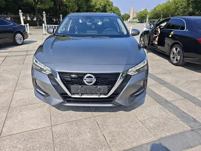 Nissan Sylphy 1.6 L XL CVT Joy