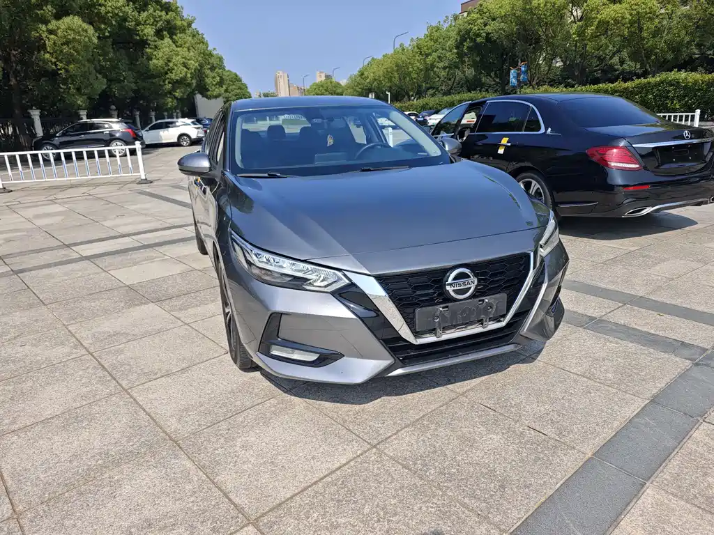 Sylphy 1.6 L XL CVT Joy