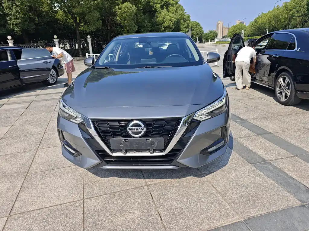 Sylphy 1.6 L XL CVT Joy