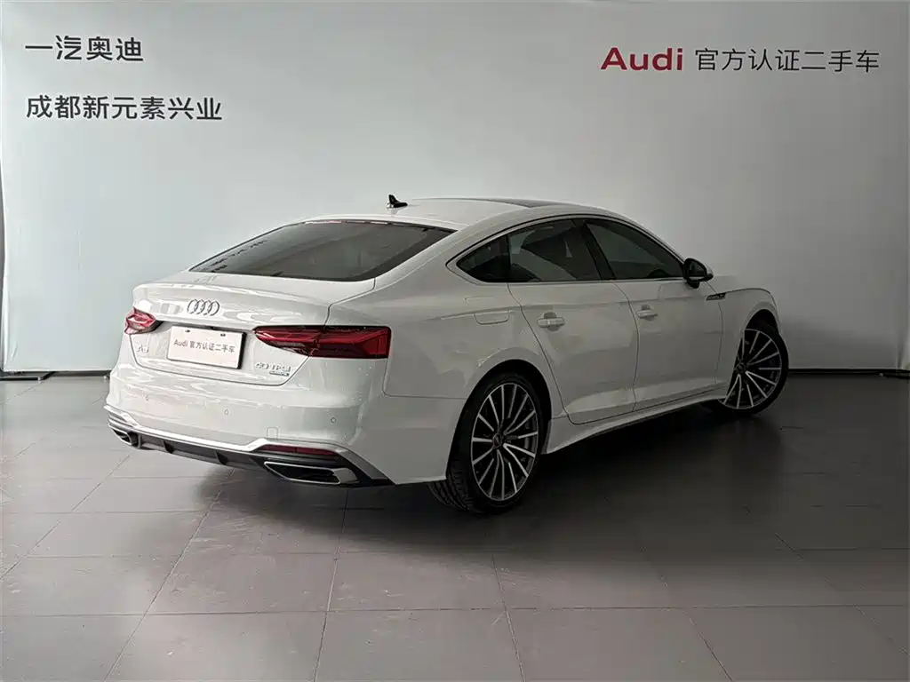 Audi A5 (Import) Sportback 40 TFSI quattro Luxury Dynamic