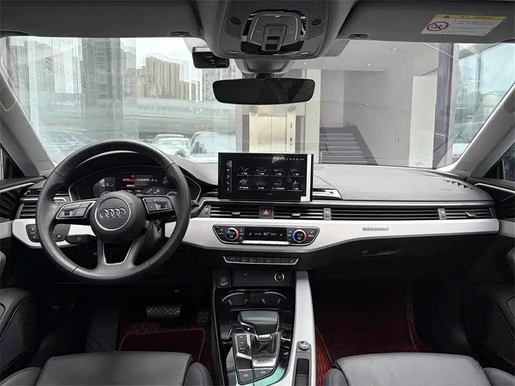 Audi A5 (Import) Sportback 40 TFSI quattro Luxury Dynamic