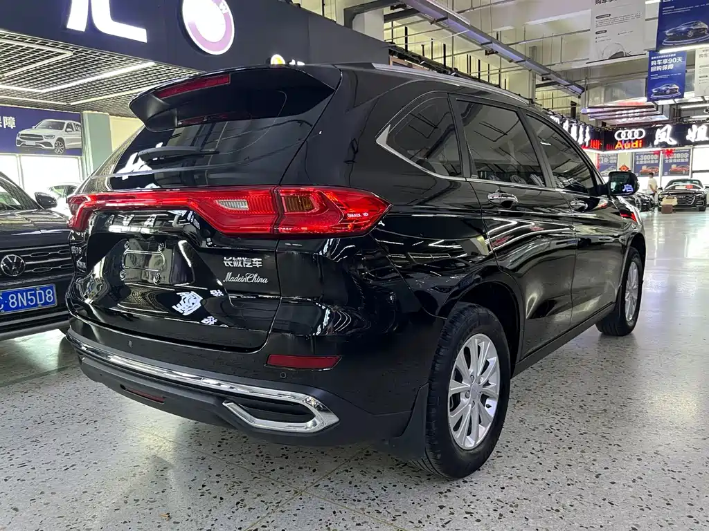 Haval M6 PLUS 1.5 T DCT Luxury Connected
