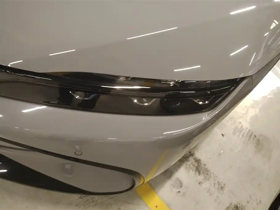 Han DM-i Smart Drive 125 KM Honored