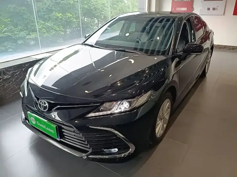 Toyota Camry 2.0 GVP Leading