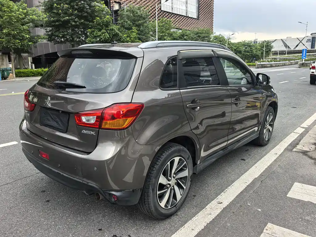 ASX 2.0 L CVT 2 WD Premium