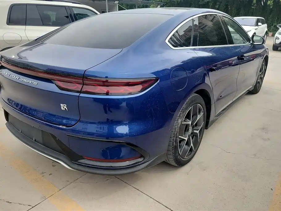 Han DM-i 242 KM Flagship