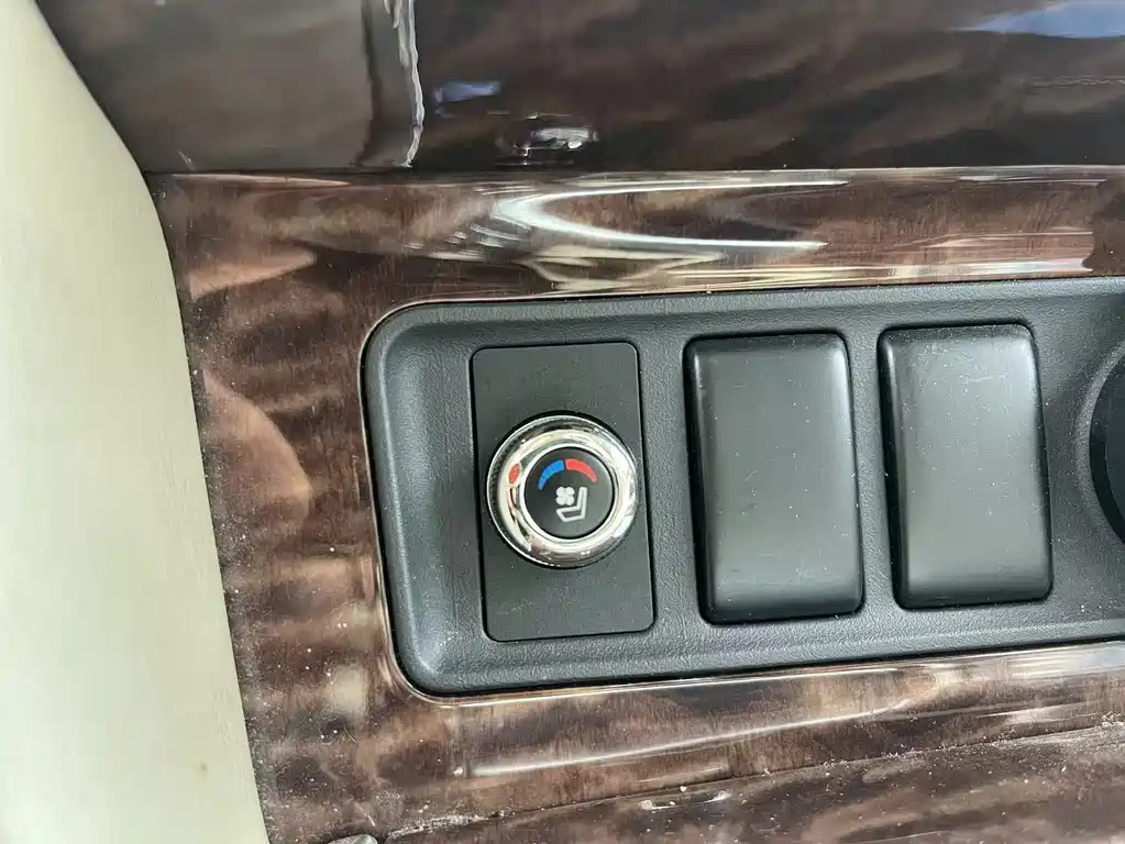 Patrol 4.0 L Leading Elite