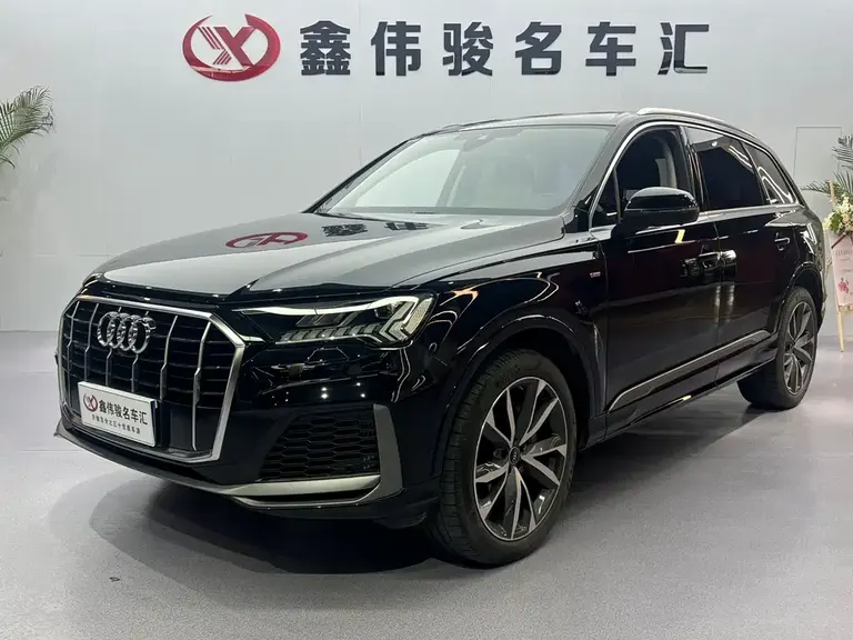 Audi Q7 55 TFSI quattro S line Sport