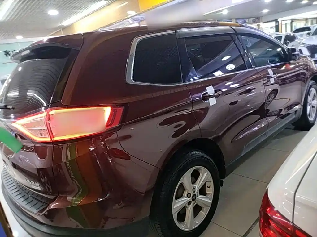Edge 2.0 T GTDi 2 WD Elite Sharp